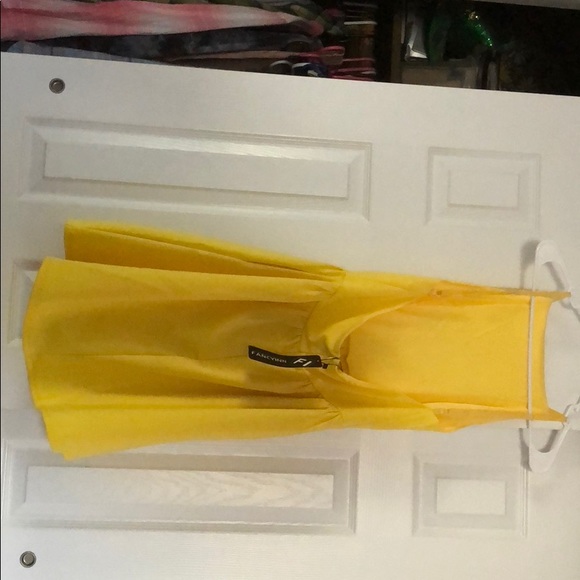 Fancyinn dress large - Picture 2 of 2